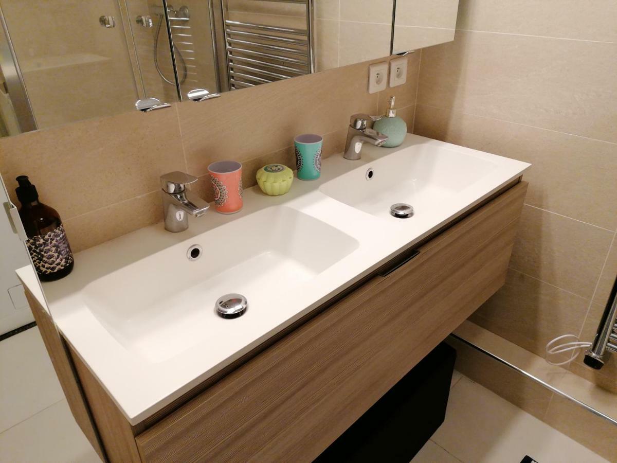 Beautiful T4 Appartement 8 Personnes Proche Disney Parking Prive Bussy-Saint-Georges Eksteriør bilde